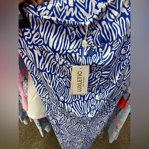 Lilly Pulitzer Luxletic Blue and White Patterned Skirt